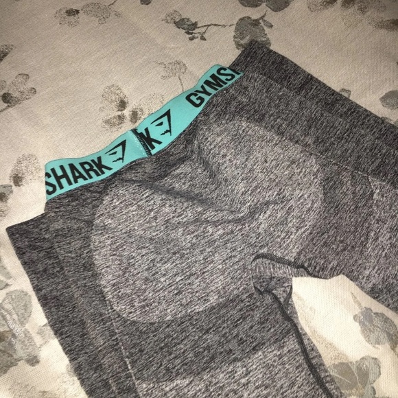 SOLD- Gymshark flex blue grey leggings small - Picture 3 of 5